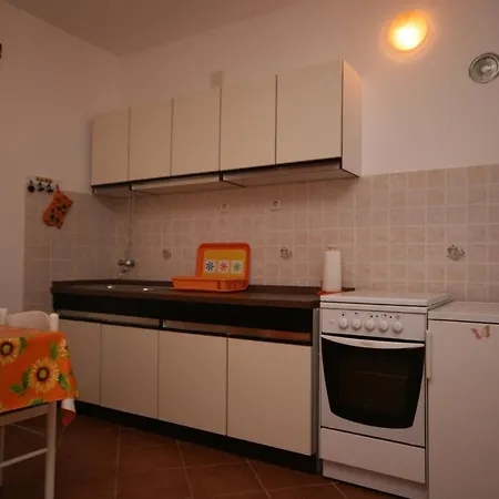 Apartments By The Sea Mandre, Pag - 523 Kolan Exterior photo
