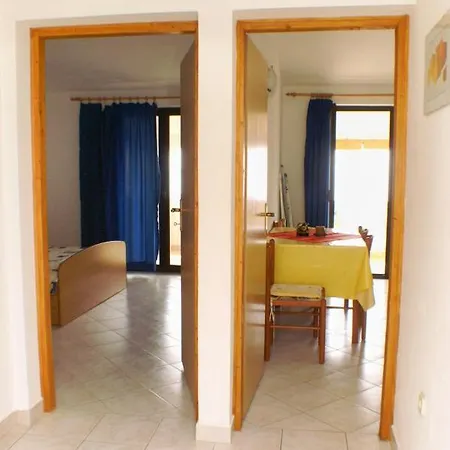 Apartments By The Sea Mandre, Pag - 523 Kolan Exterior photo